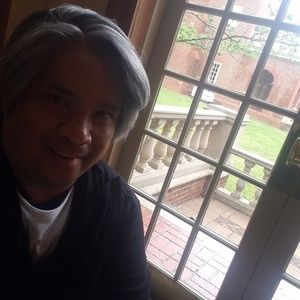 Meet your Posher, Eduardo